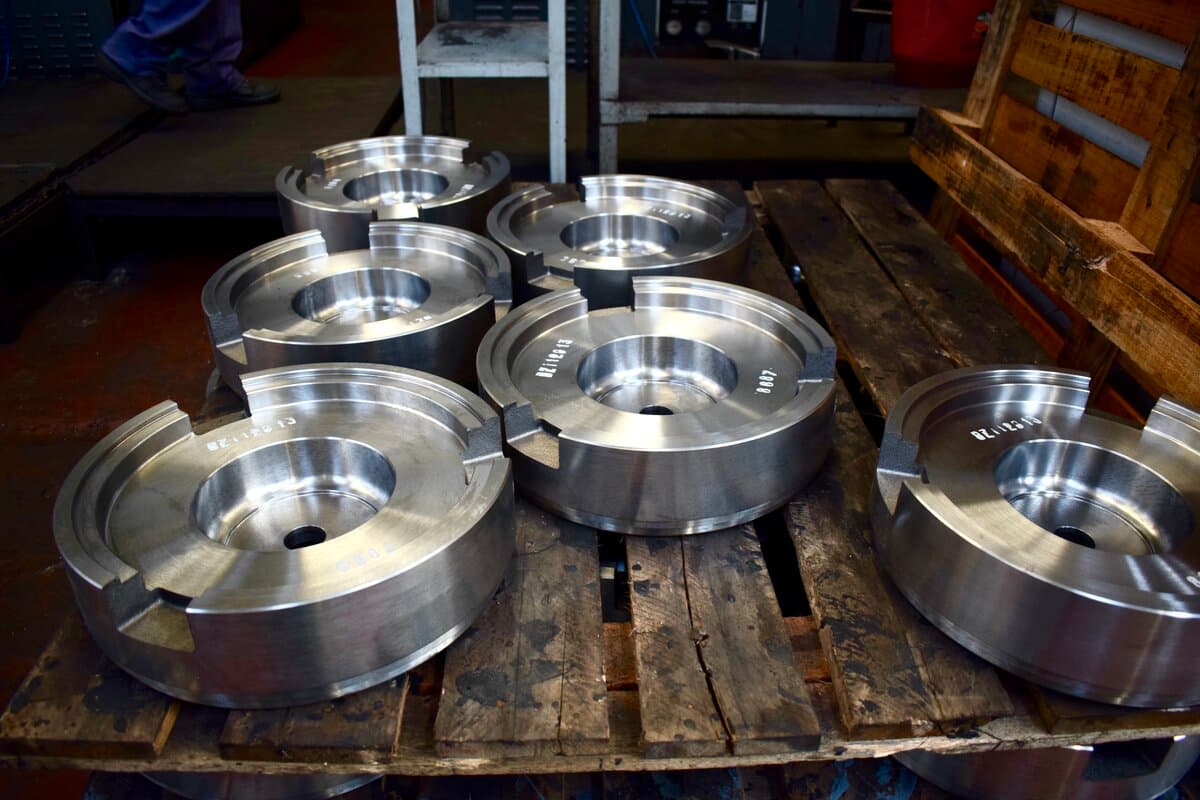 Finished machined discs/rings — KAELE SRL